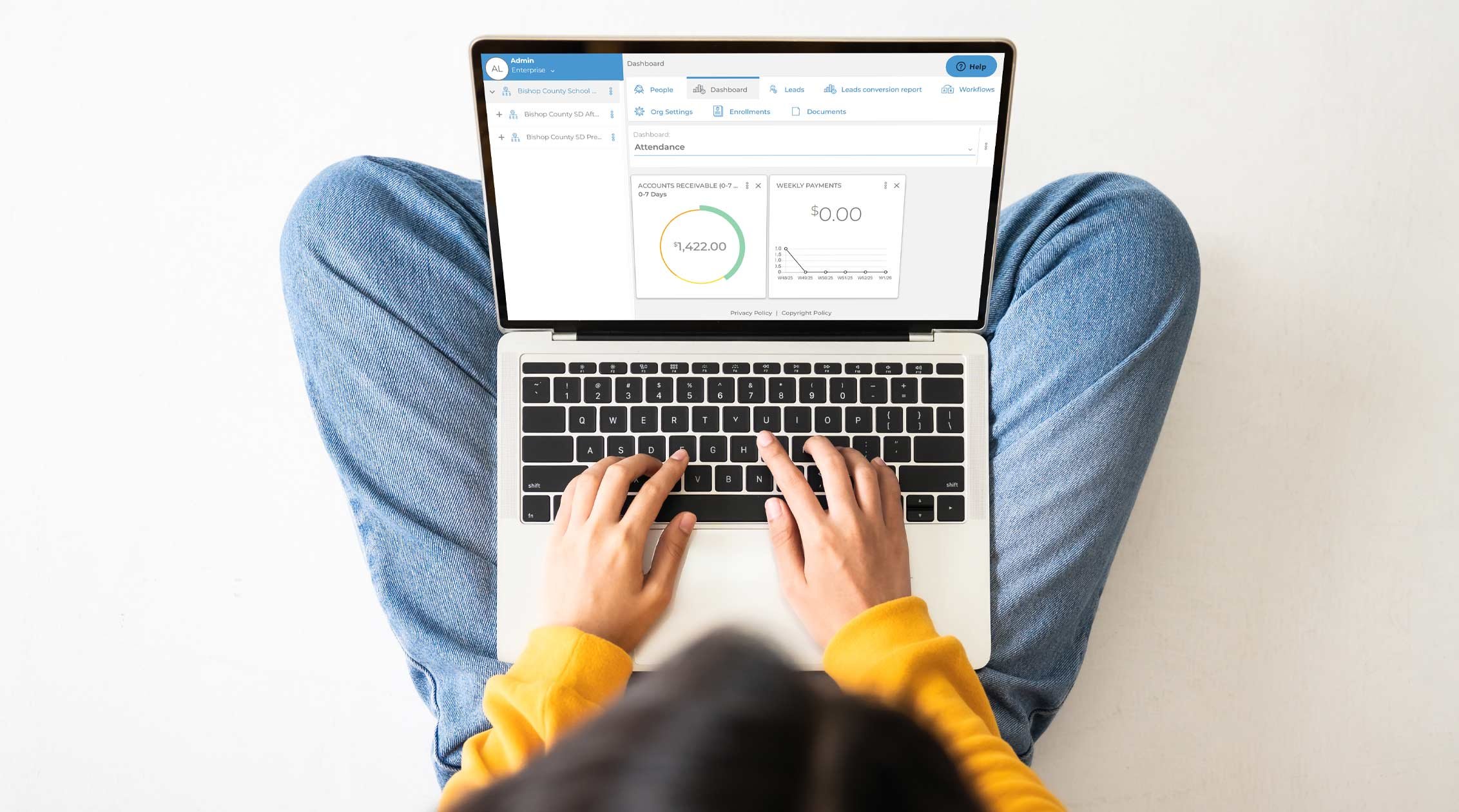 woman-working-on-smartcare-dashboard